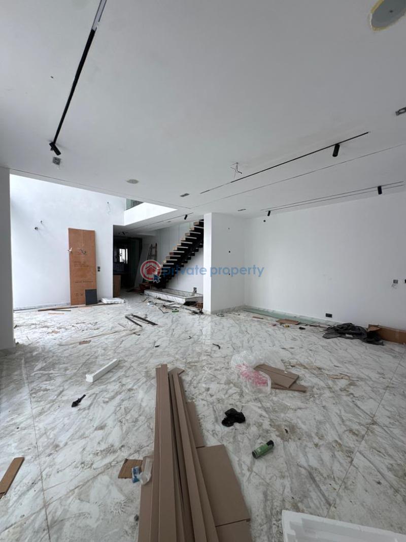 7 bedroom Duplex For Sale Ikate Lekki Axis Ikate Elegushi Lekki Lagos - 8