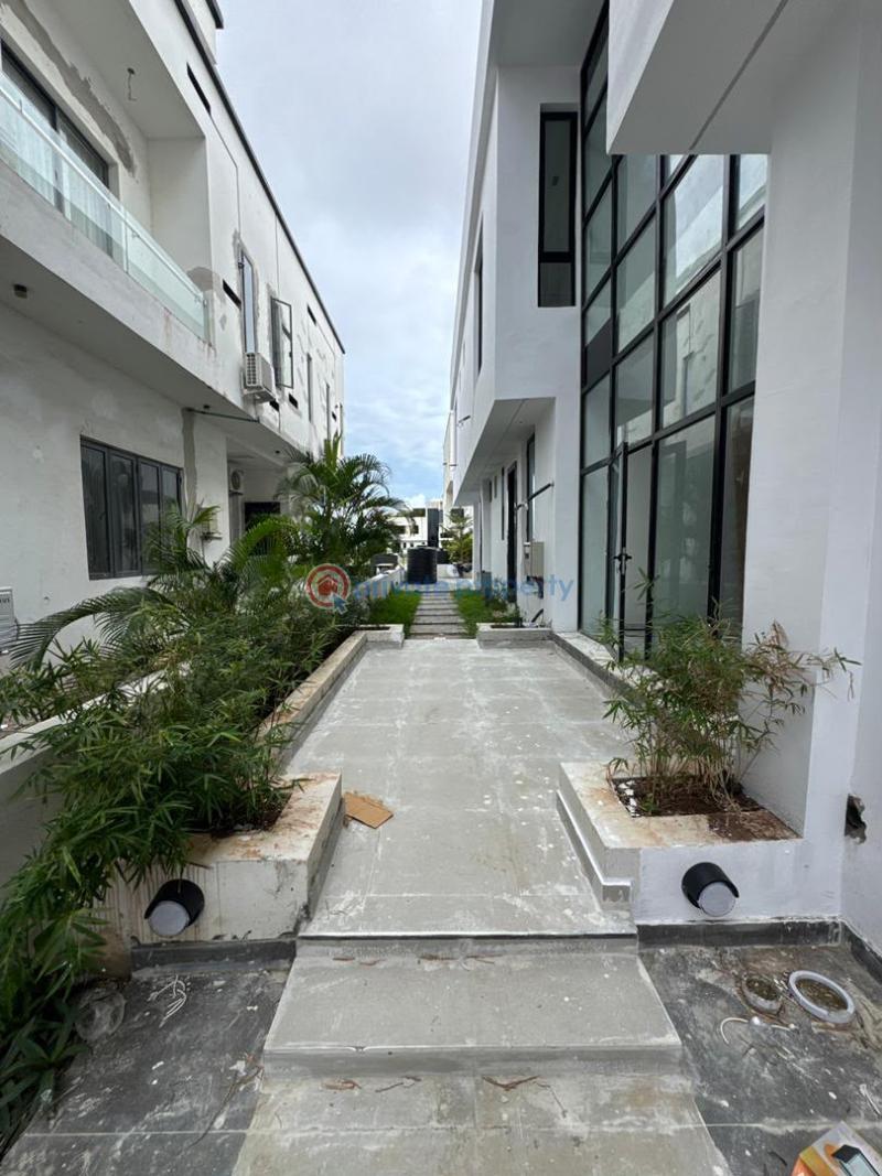 7 bedroom Duplex For Sale Ikate Lekki Axis Ikate Elegushi Lekki Lagos - 20
