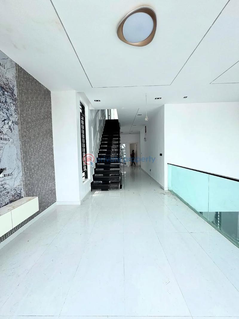 5 bedroom Detached Duplex For Sale Estate Ikota Lekki Lagos - 4