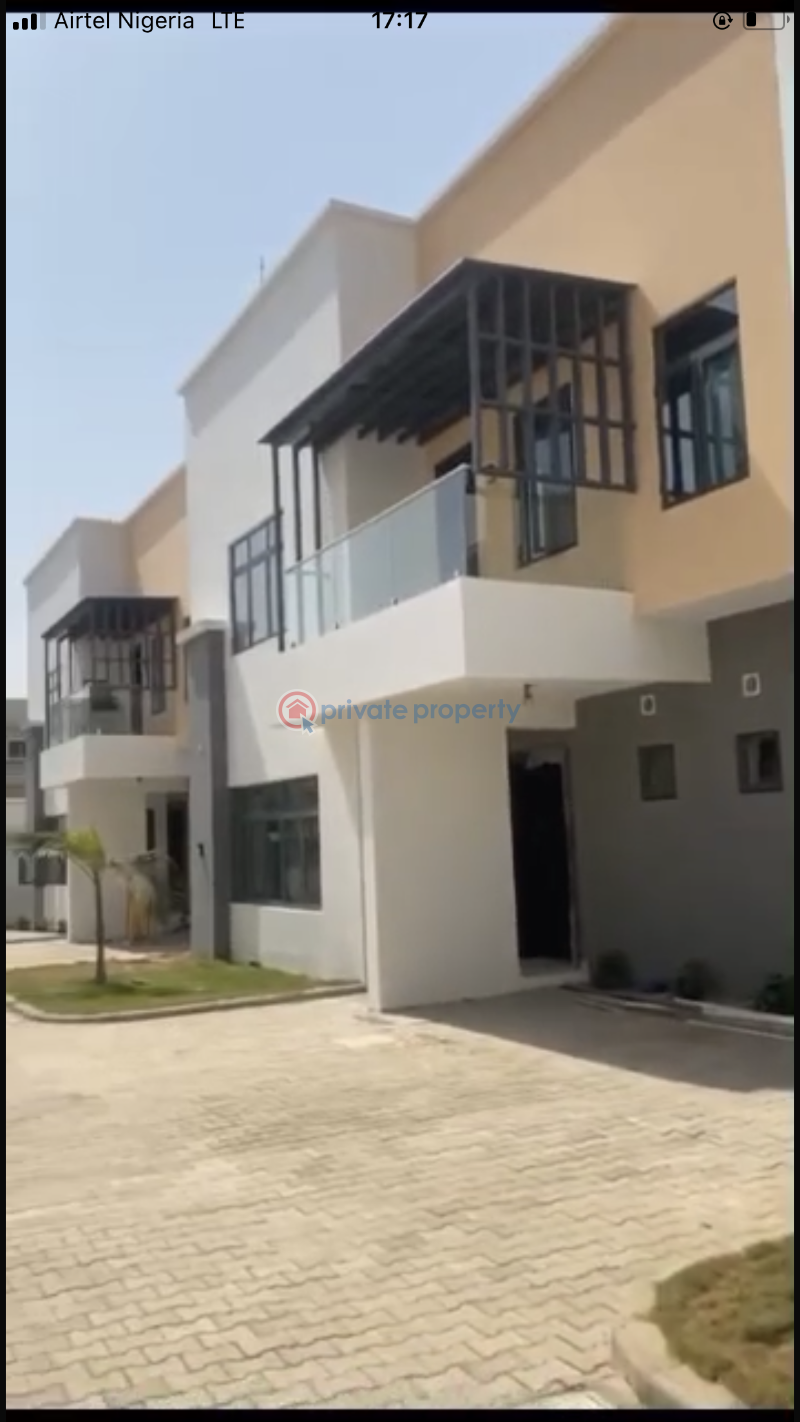 4 bedroom Townhouse For Rent Jabi Abuja Phase 2  - 0
