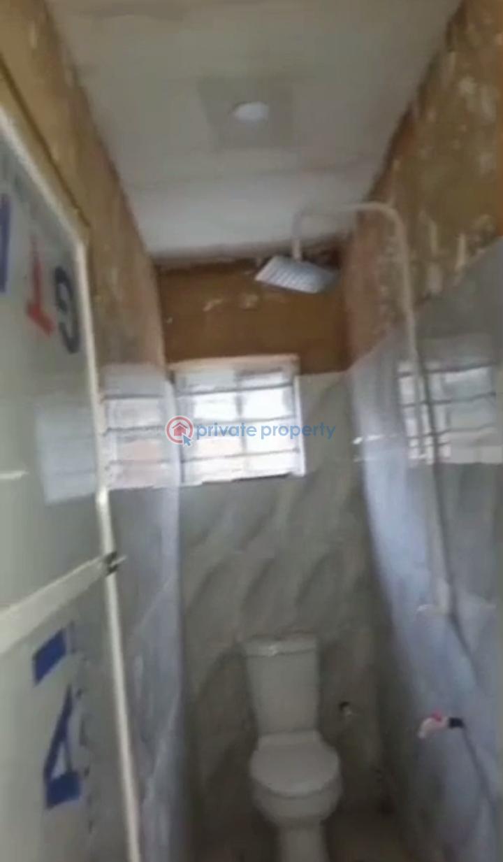 1 bedroom Mini Flat For Rent Onipanu Fadeyi Shomolu Lagos - 2