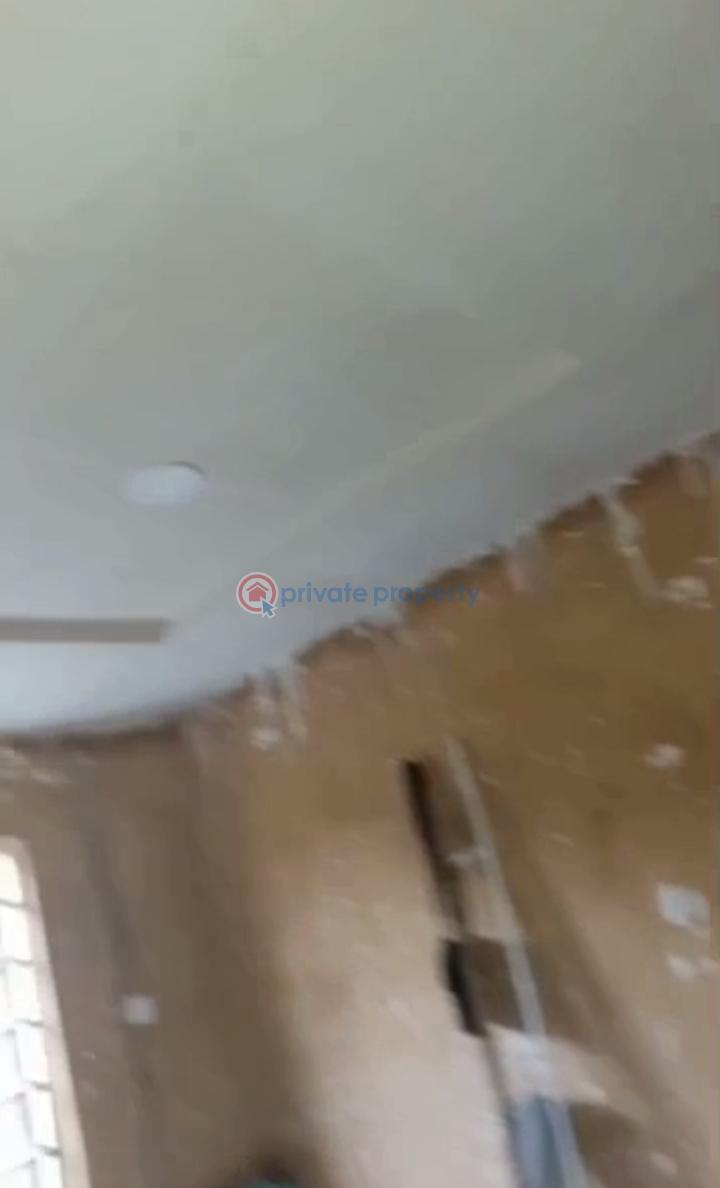 1 bedroom Mini Flat For Rent Onipanu Fadeyi Shomolu Lagos - 0