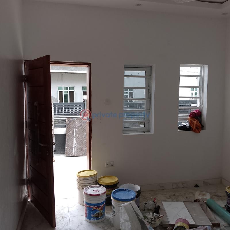 1 bedroom Mini Flat For Rent Silver Point Estate Badore Ajah Lagos - 4