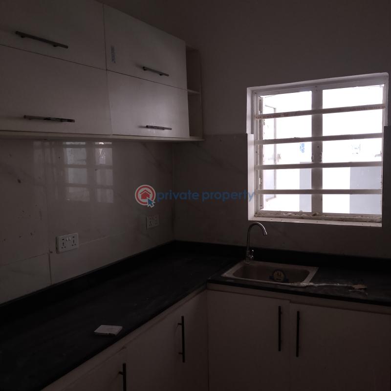 1 bedroom Mini Flat For Rent Silver Point Estate Badore Ajah Lagos - 6