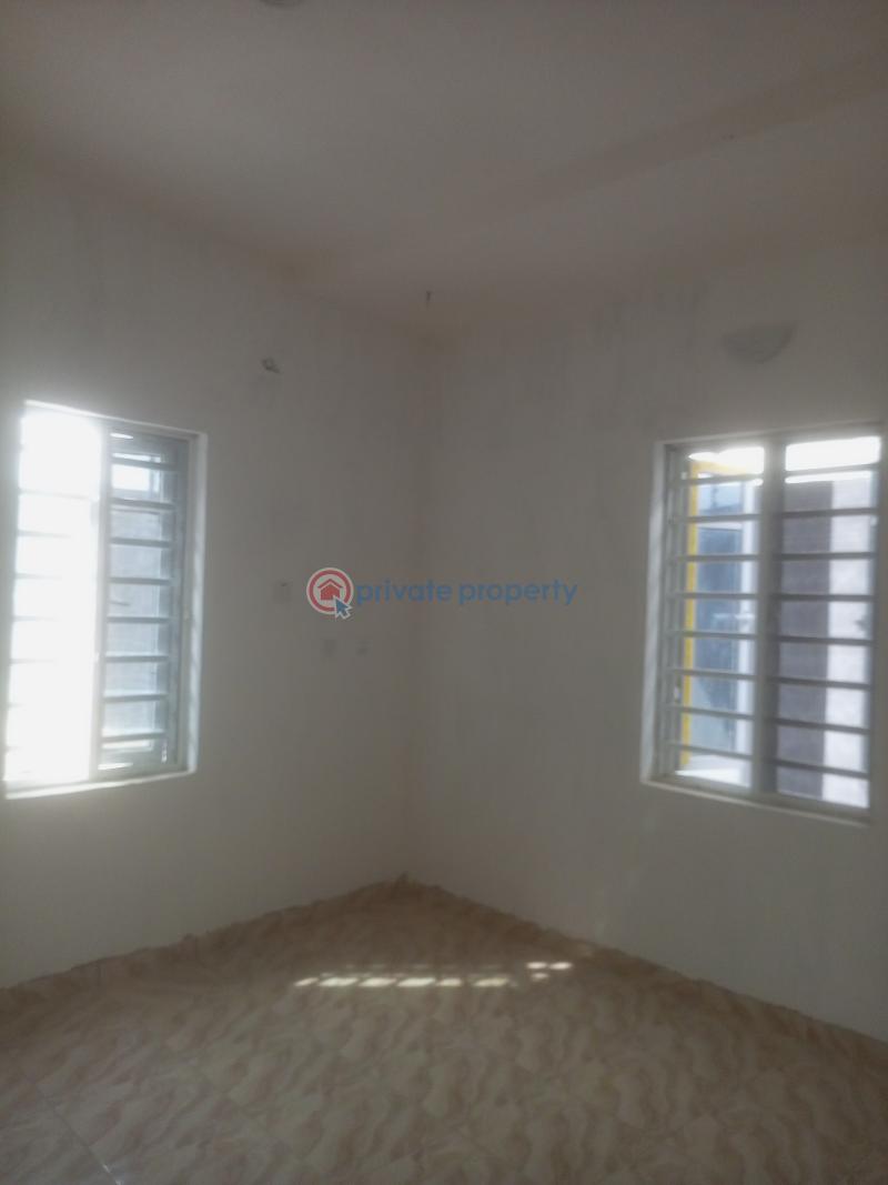 1 bedroom Mini Flat For Rent Five Junction Isolo Road Ijegun Isolo Lagos - 4
