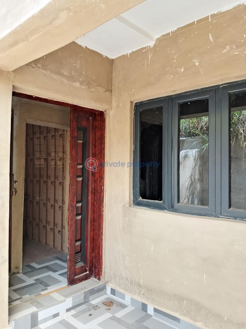 Mini Flat For Rent Pakuro Lotto Ibafo Ogun area  - 7