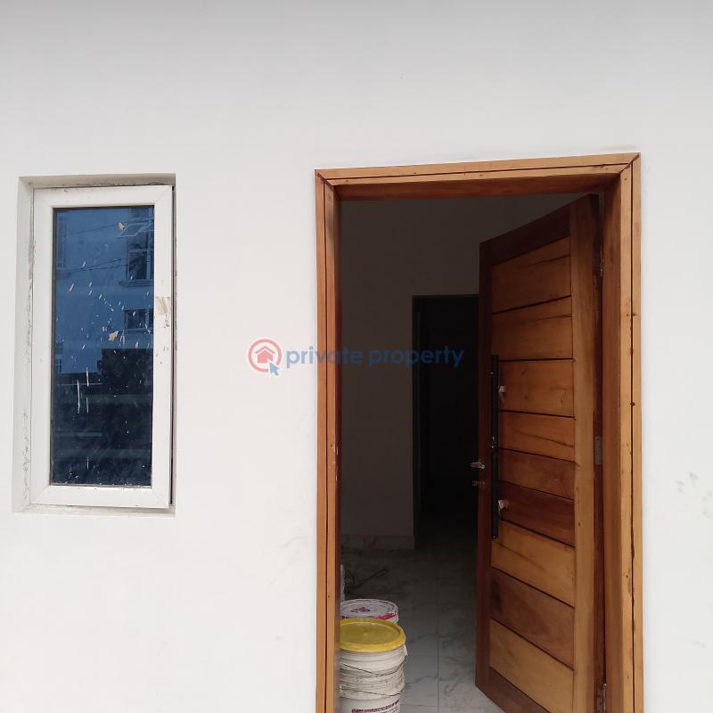 1 bedroom Mini Flat For Rent Silver Point Estate Badore Ajah Lagos - 1