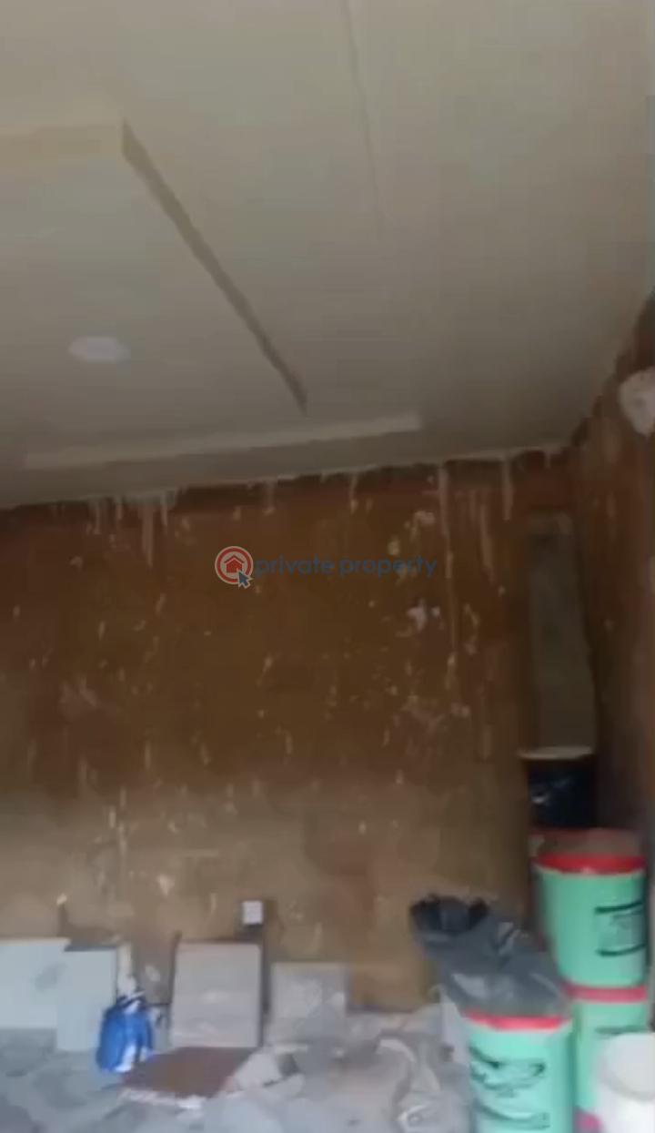 1 bedroom Mini Flat For Rent Onipanu Fadeyi Shomolu Lagos - 5