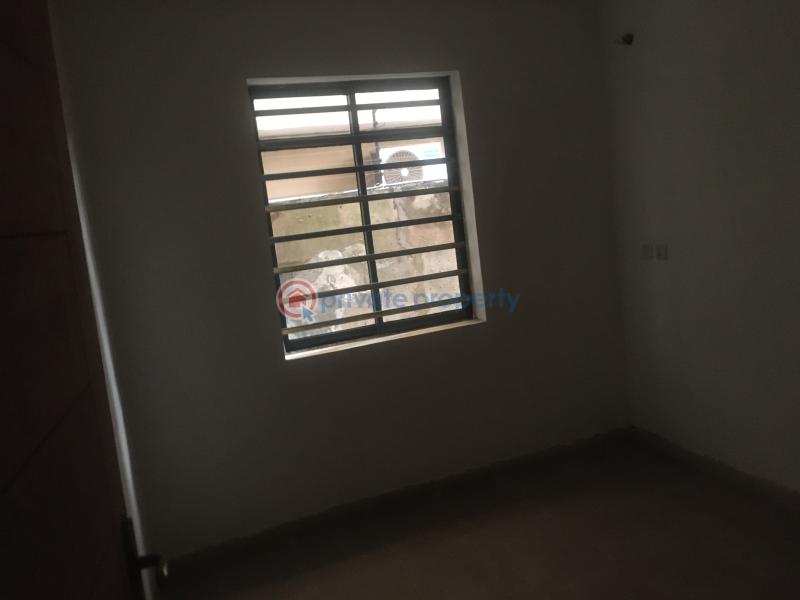 1 bedroom Mini Flat For Rent Onigbongbo Maryland Lagos - 9