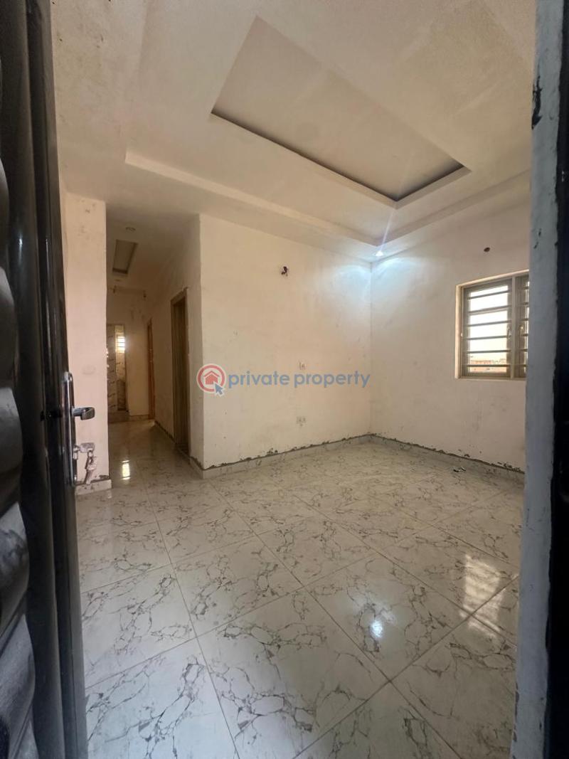 1 bedroom Mini Flat For Rent Ilupeju Lagos - 1
