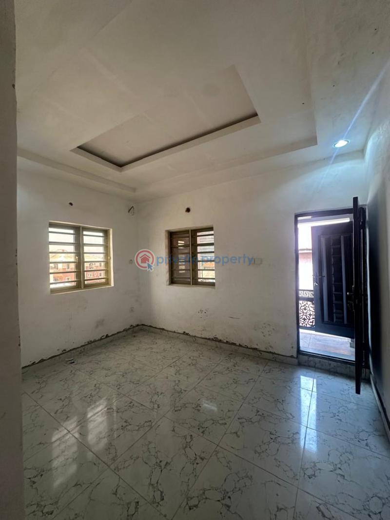 1 bedroom Mini Flat For Rent Ilupeju Lagos - 2