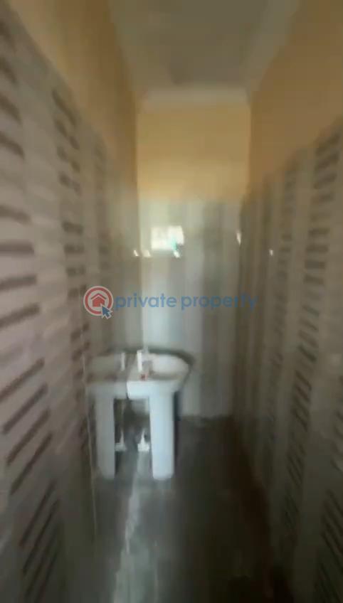 1 bedroom Mini Flat For Rent Fadeyi Onipanu Fadeyi Shomolu Lagos - 7