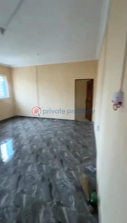 1 bedroom Mini Flat For Rent Fadeyi Onipanu Fadeyi Shomolu Lagos - 1