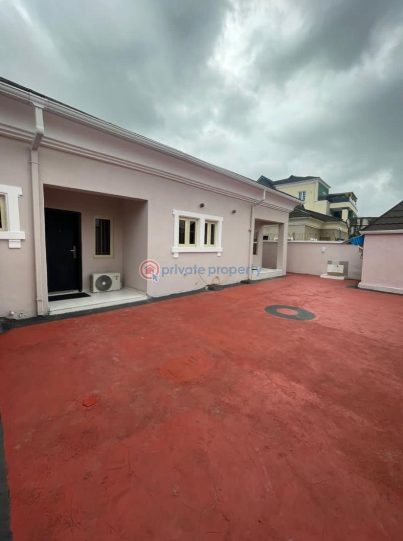 1 bedroom Commercial Property Short let Peace Estate.. Maryland Mende Maryland Lagos - 8