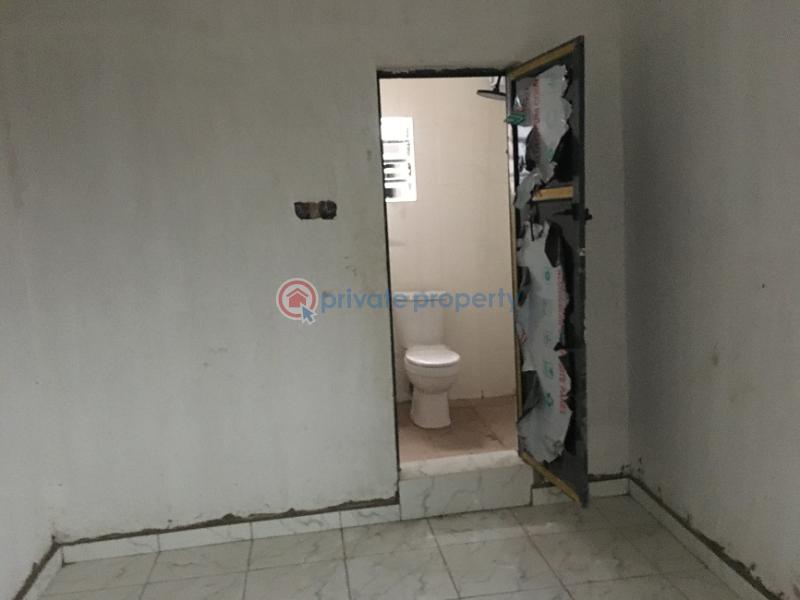1 bedroom Mini Flat For Rent Off Sunmola Mende Maryland Lagos - 5