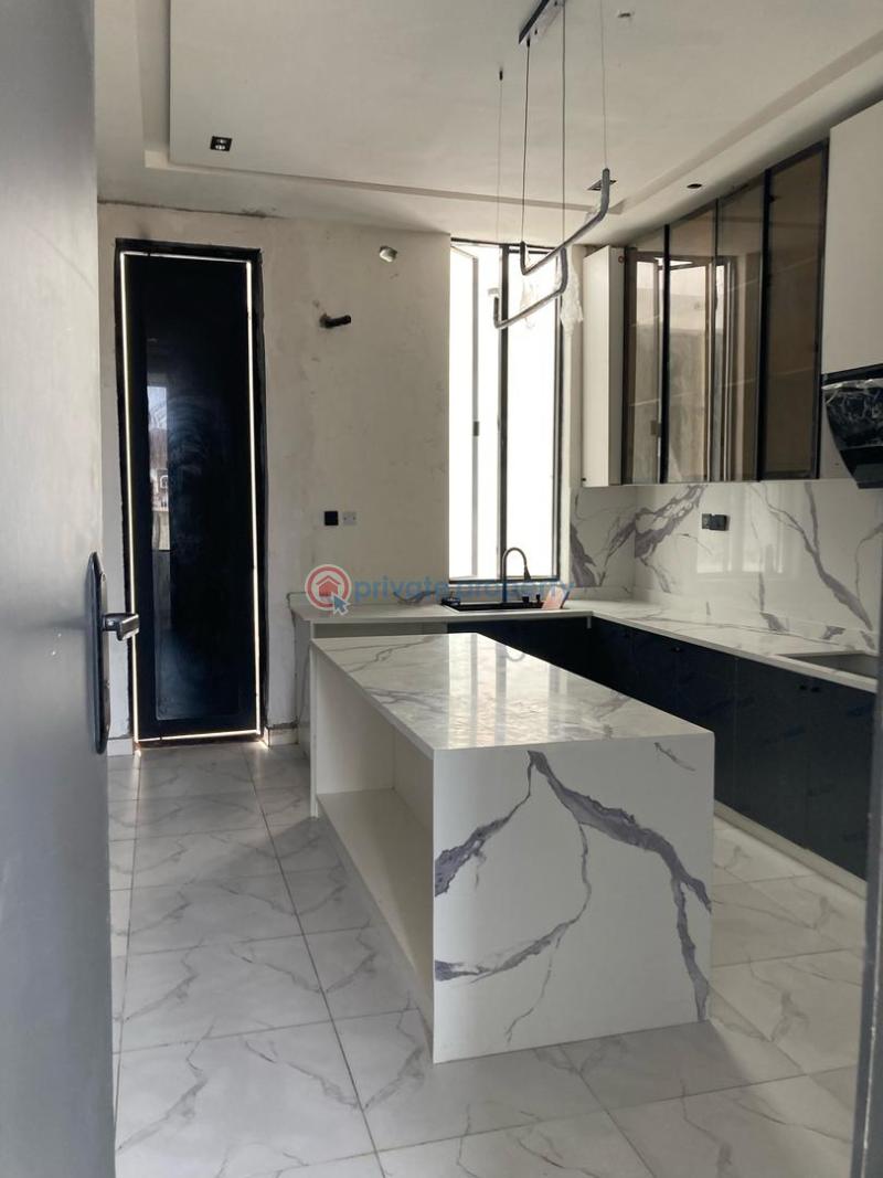 5 bedroom Duplex For Sale Chevron Drive Lekki Lagos - 4