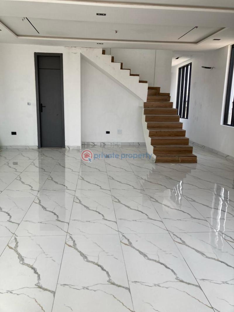 5 bedroom Duplex For Sale Chevron Drive Lekki Lagos - 1