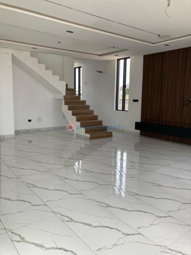 5 bedroom Duplex For Sale Chevron Drive Lekki Lagos - 2