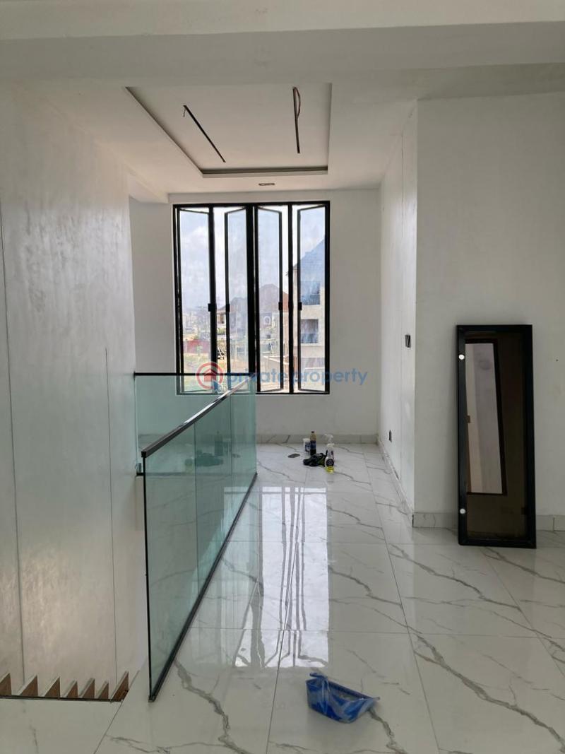 5 bedroom Duplex For Sale Chevron Drive Lekki Lagos - 8