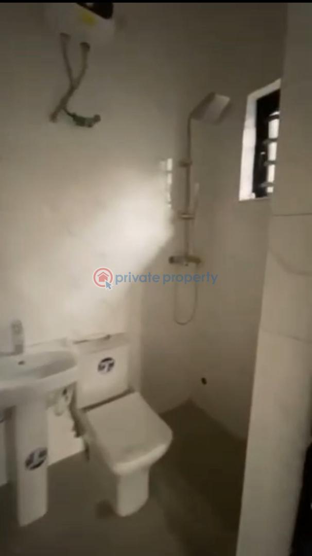 4 bedroom Semi detached Duplex For Sale Medina Estate Gbagada Lagos - 3