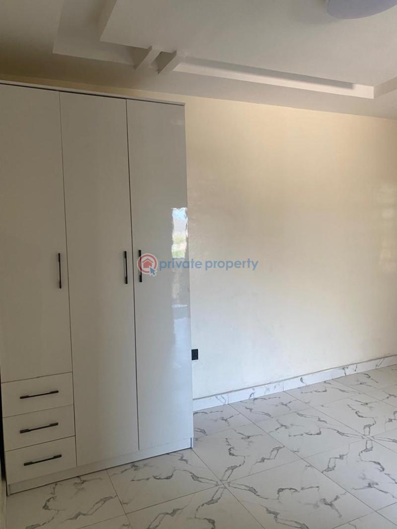 4 bedroom House For Sale Gbagada Lagos - 7