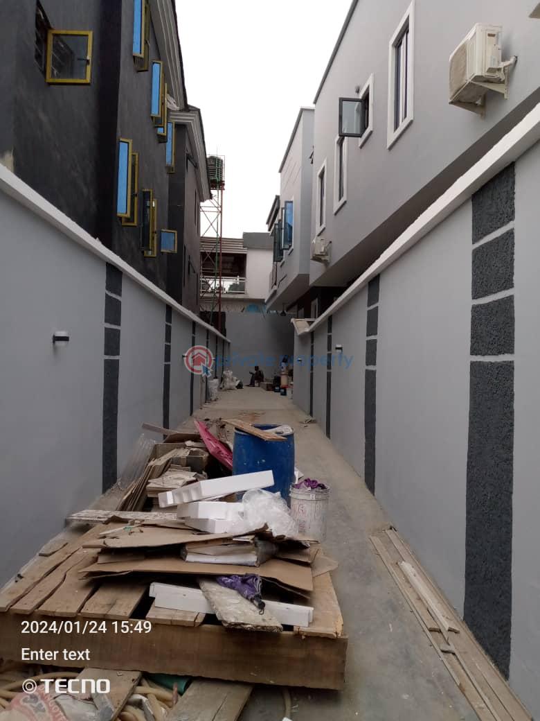 4 bedroom Semi detached Duplex For Sale Anthony Village, Maryland Lagos Anthony Village Maryland Lagos - 1