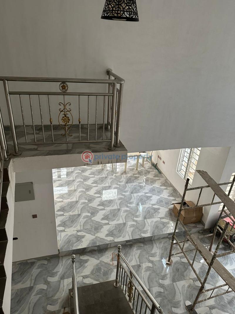 4 bedroom Duplex For Sale Main Alalubosa Gra Ibadan Oyo - 5