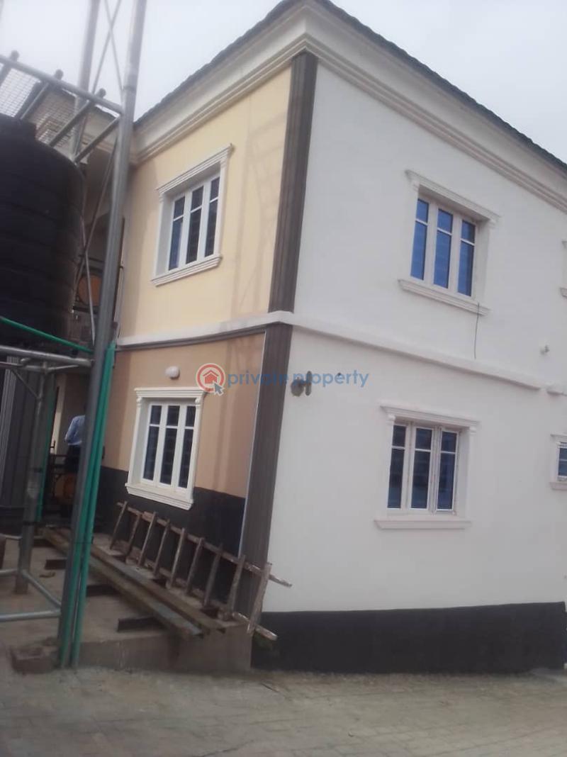 Newly built of 5flat of 2bedroom each with pop borehole & other necessary facilities - 1 2 bedroom Block Of Flats For Rent Ososami Ring Road Ring Road Ibadan Oyo - 1