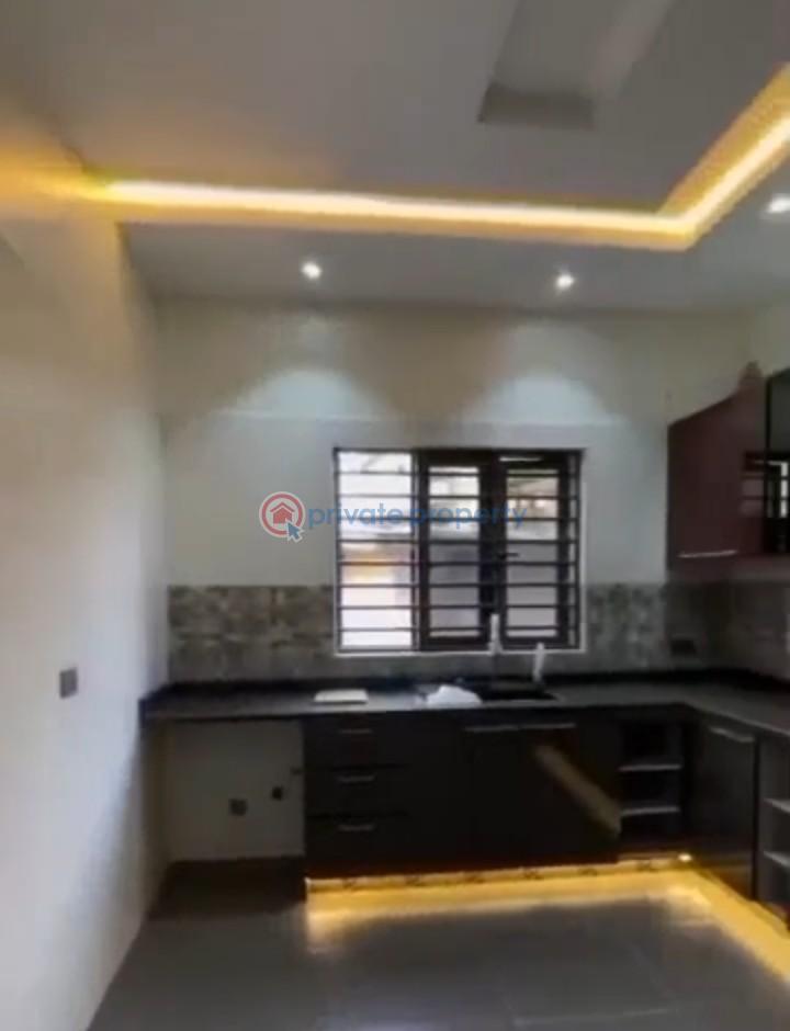 3 bedroom Block Of Flats For Sale Gbagada Lagos - 3