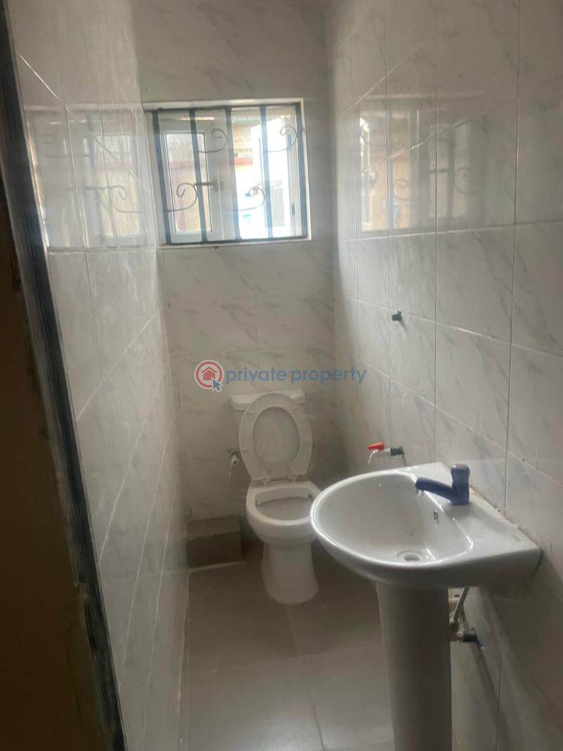 Newly built room and palour self contain at olosun close to main road all round pop tiles running water fence - 5 1 bedroom Mini Flat For Rent Olosun Off Olakunle Traffic Light, Apata Apata Ibadan Oyo - 5