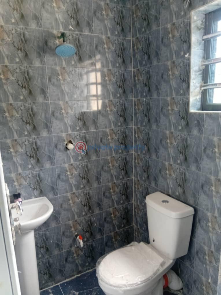 Newly built room and parlor self contained - 13 1 bedroom Mini Flat For Rent Remi Olofa, Akuru, Elebu, Akala Express, Ibadan Akala Express Ibadan Oyo - 13