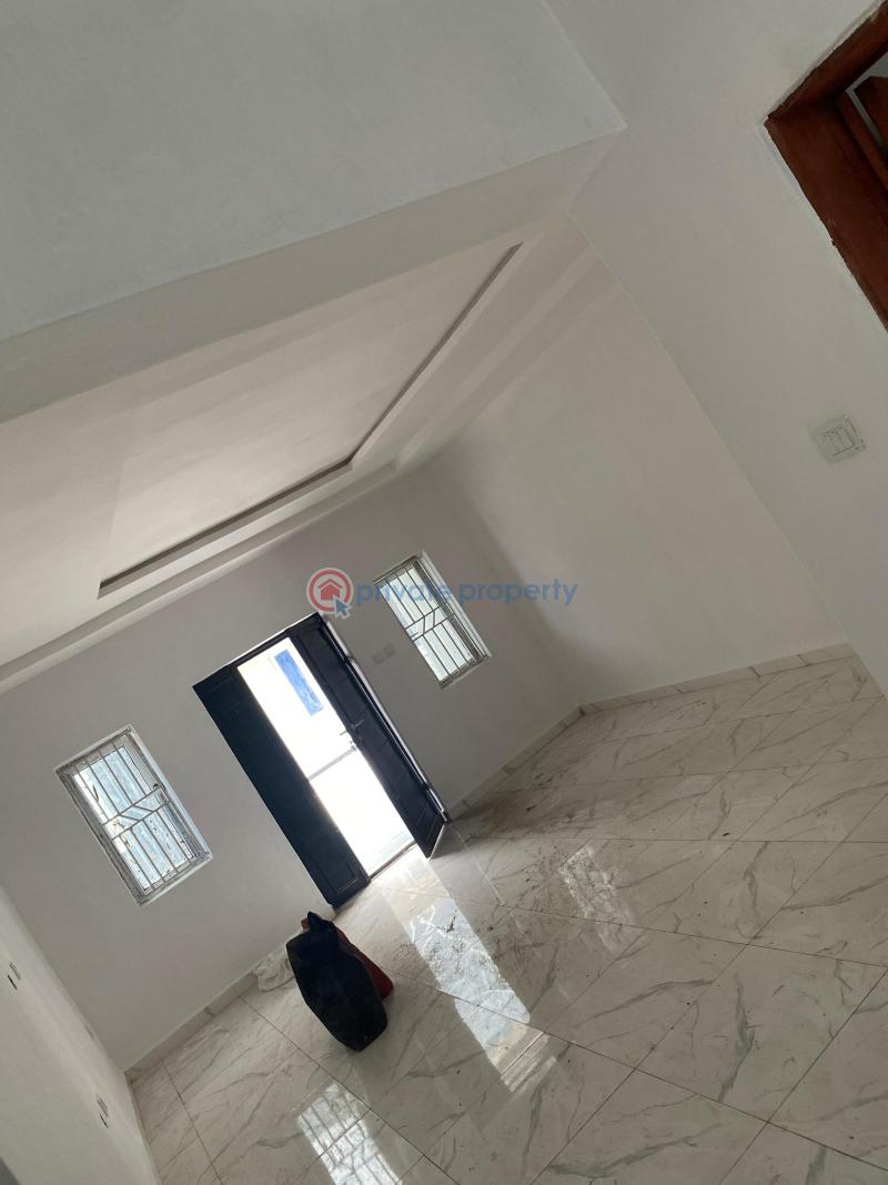 Newly built room and parlour selfcon at ashipa off tipper garage akala express - 4 1 bedroom Mini Flat For Rent Ashipa, Akala Express Akala Express Ibadan Oyo - 4