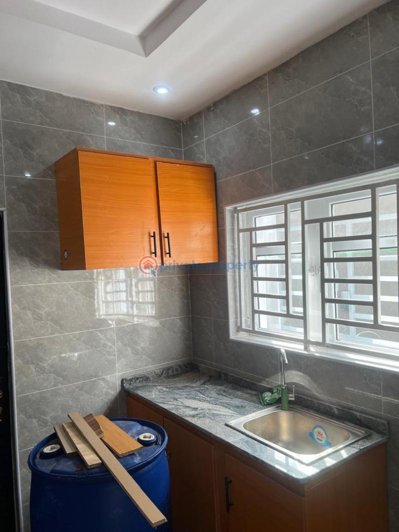 Newly built room and parlour selfcon at mokola, ibadan - 2 1 bedroom Mini Flat For Rent Mokola Ibadan Oyo - 2