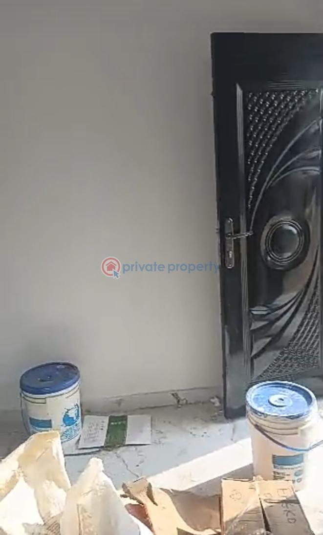 1 bedroom Self Contain For Rent Lekki Scheme 2 Abraham Adesanya Ajah Lagos - 2