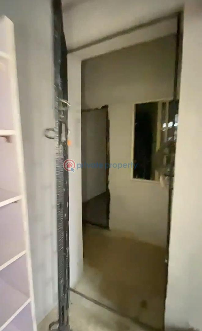 1 bedroom Self Contain For Rent Osapa Lekki Lagos - 1
