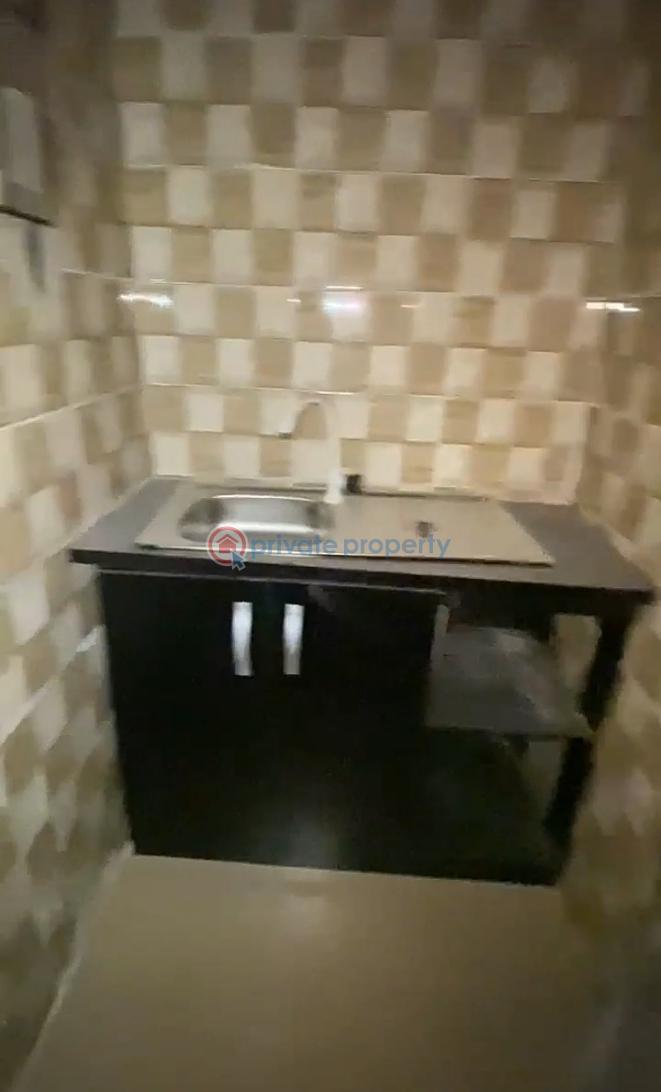 1 bedroom Self Contain For Rent Osapa Lekki Lagos - 3