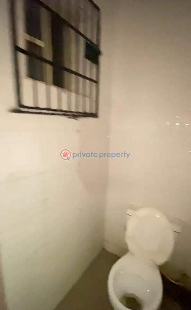 1 bedroom Self Contain For Rent Osapa Lekki Lagos - 5