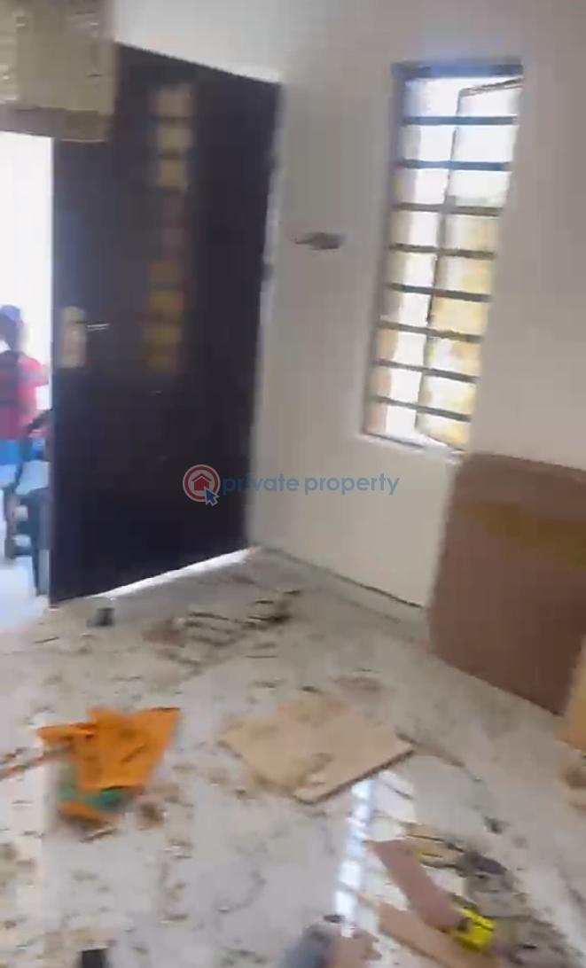 1 bedroom Self Contain For Rent Opp.lakowe Golf Course Ibeju-Lekki Lagos - 0