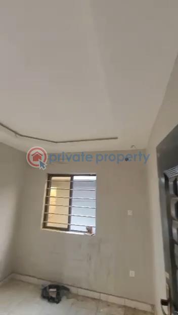 1 bedroom Self Contain For Rent Palmgroove Shomolu Lagos - 2