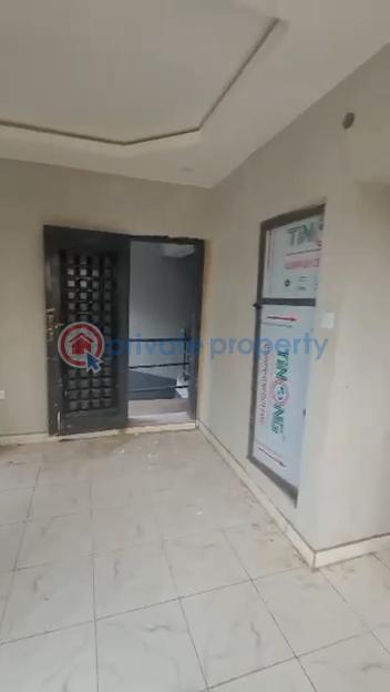 1 bedroom Self Contain For Rent Palmgroove Shomolu Lagos - 6