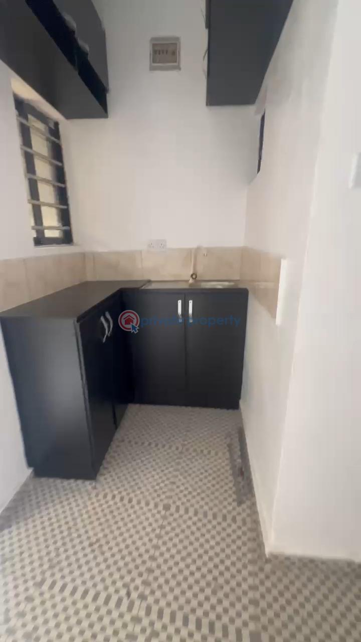 1 bedroom Self Contain For Rent Off Pedro Road, Shomolu Lagos Palmgroove Shomolu Lagos - 6