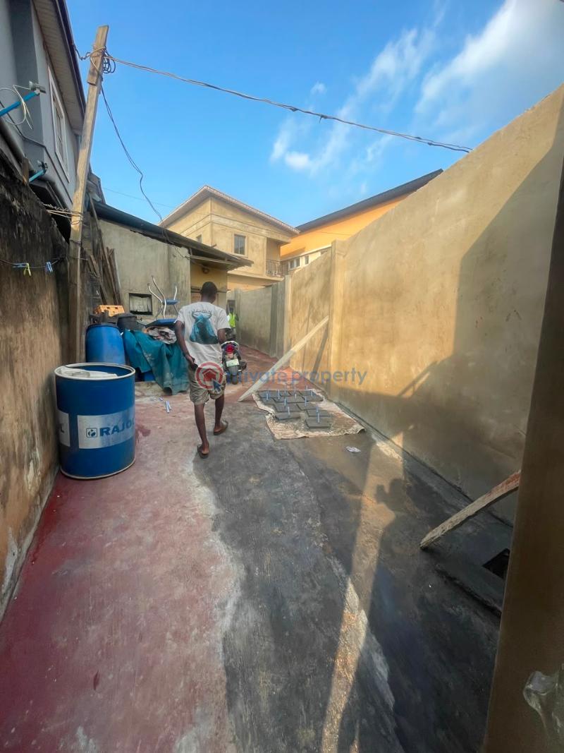 House For Rent Jimon Shobowale Street Magodo Phase 1 Morgan Estate Ojodu Lagos - 5
