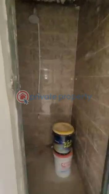 1 bedroom Self Contain For Rent Palmgroove Shomolu Lagos - 4