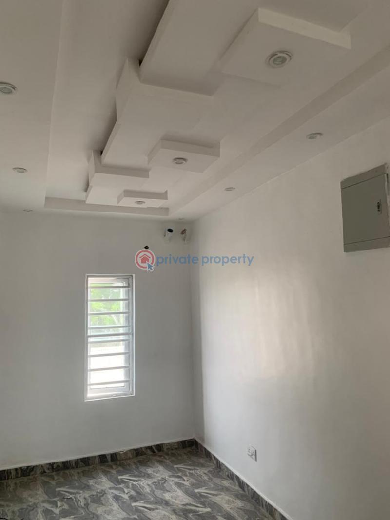 Newly built 4 bedroom detached duplex - 10 4 bedroom Detached Duplex For Sale Waterfront Magodo GRA Phase 1 Ojodu Lagos - 10