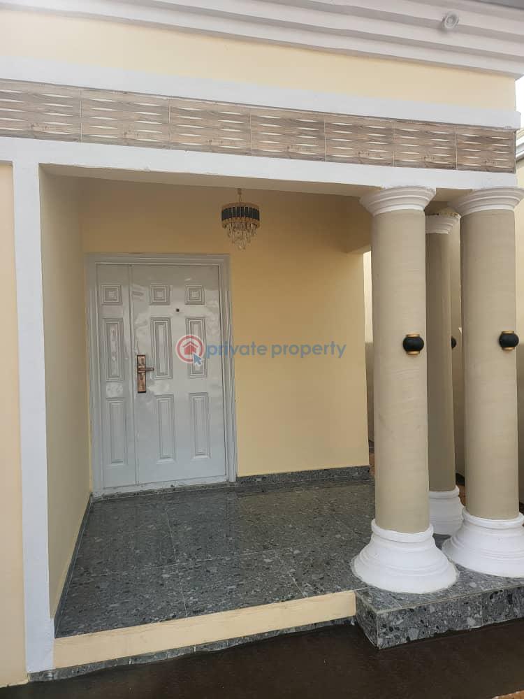 3 bedroom Flat & Apartment For Rent Olusetan Estate Elebu Oluyole Extension Akala Express Ibadan Oyo - 4