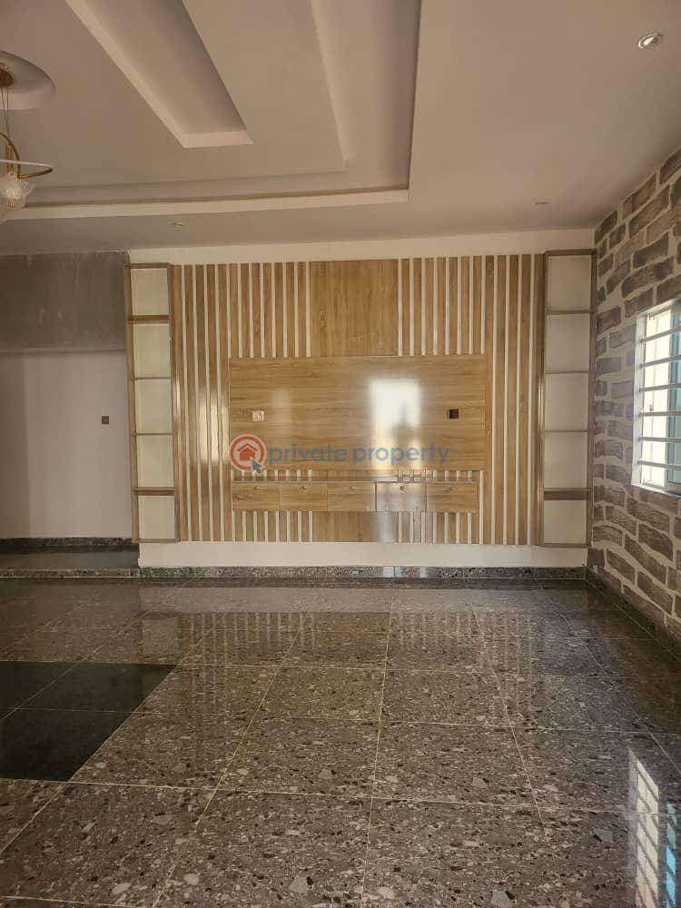3 bedroom Flat & Apartment For Rent Olusetan Estate Elebu Oluyole Extension Akala Express Ibadan Oyo - 0