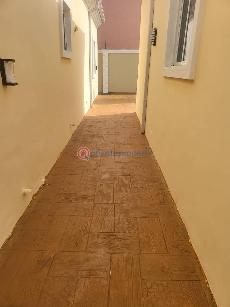 3 bedroom Flat & Apartment For Rent Olusetan Estate Elebu Oluyole Extension Akala Express Ibadan Oyo - 8
