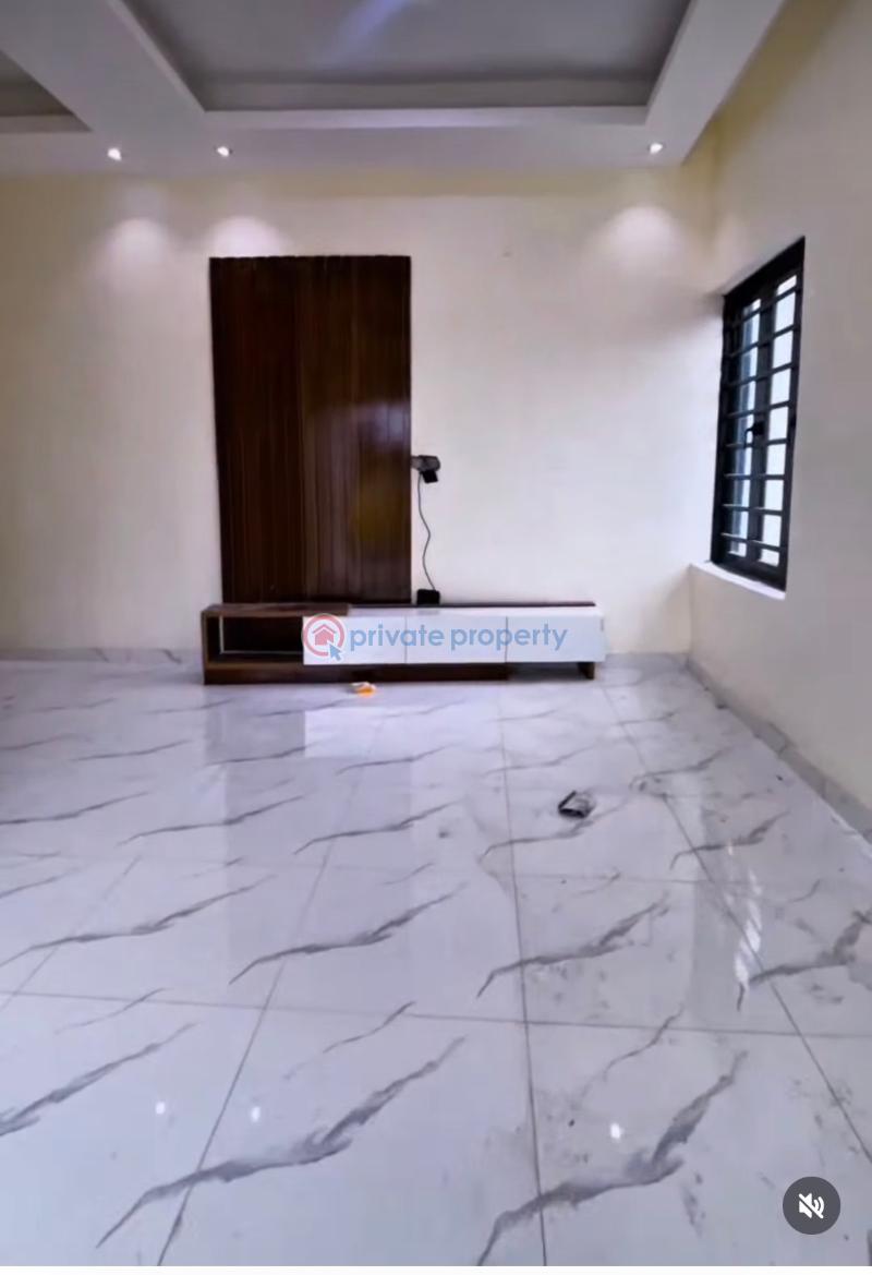 4 bedroom Terraced Duplex For Sale In An Estate In Maryland Maryland Lagos - 16