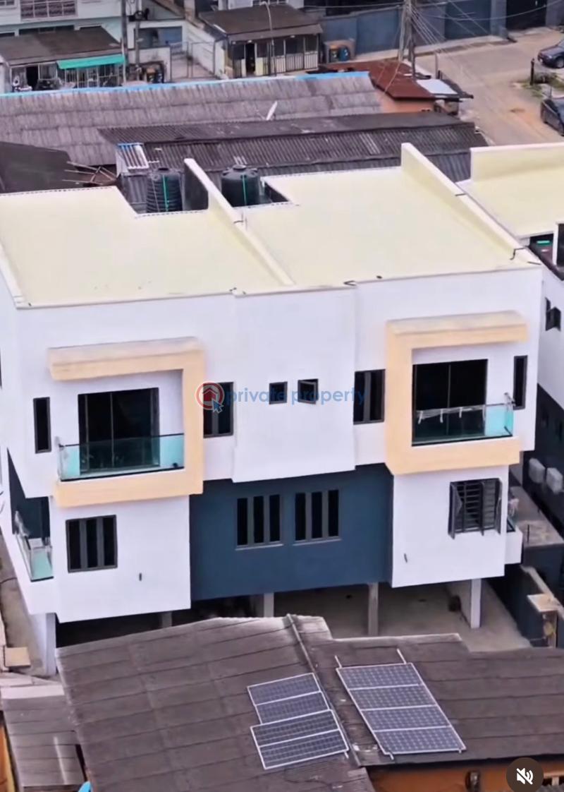 4 bedroom Terraced Duplex For Sale In An Estate In Maryland Maryland Lagos - 17