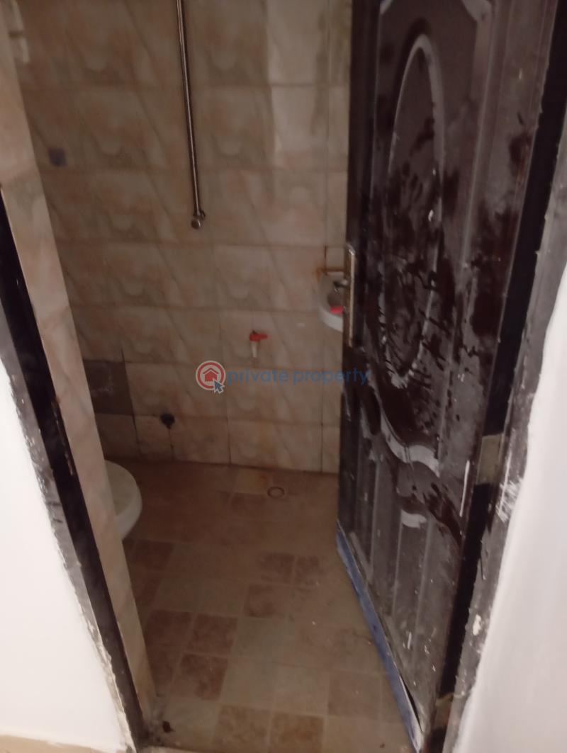 Self Contain For Rent Banana Island, Jahi Abuja Phase 2  - 1